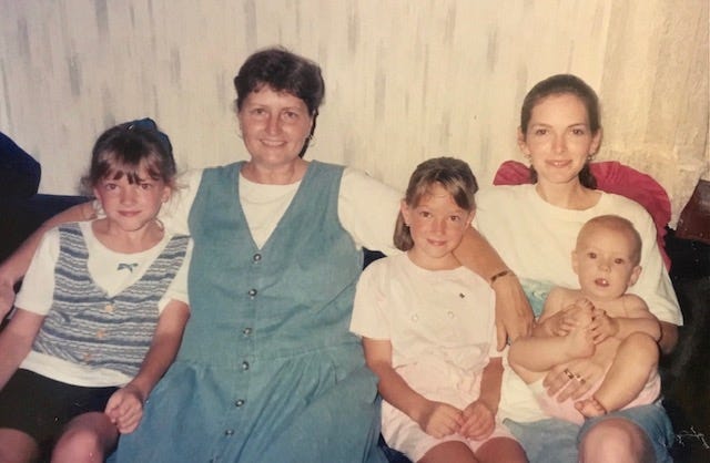 The author with her mother and three of her daughters in 1994.