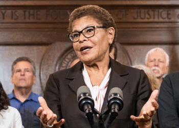 Bass: ‘Buck Stops with Me’ on Not Pre-Deploying to Palisades, But Crowley Got Fired Because ‘Deficient’ Leaders Must Go