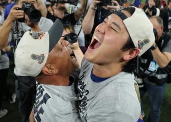 ‘I’m just really elated.’ How Dave Roberts helped the Dodgers dig deep to win World Series