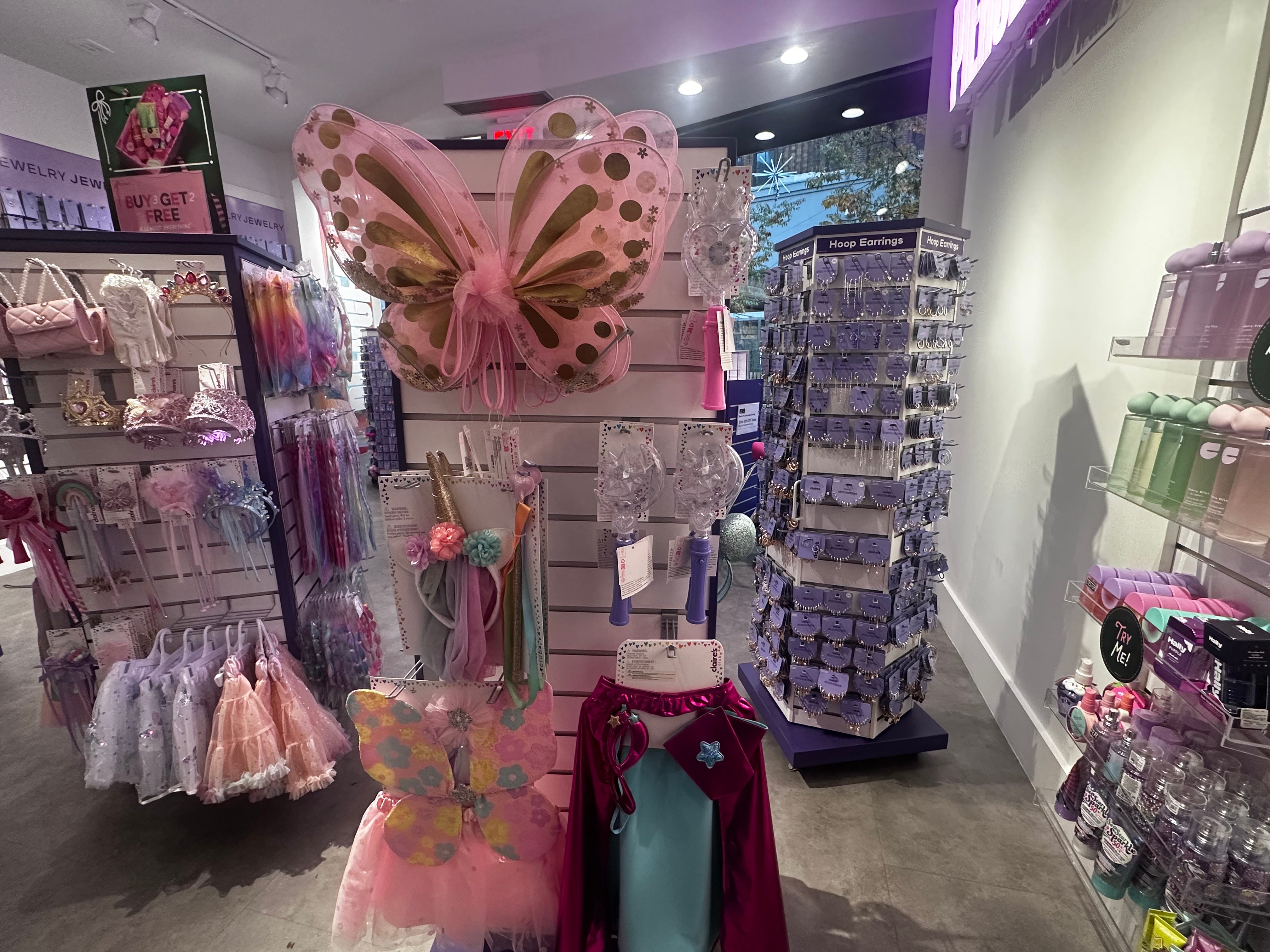 Claire's costume display