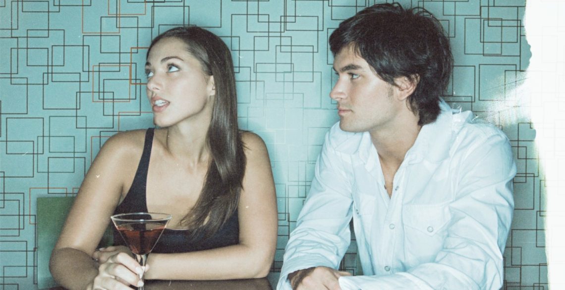 ‘Bio-Baiting’ Is the Newest Dating Scam Ruining People’s Love Lives