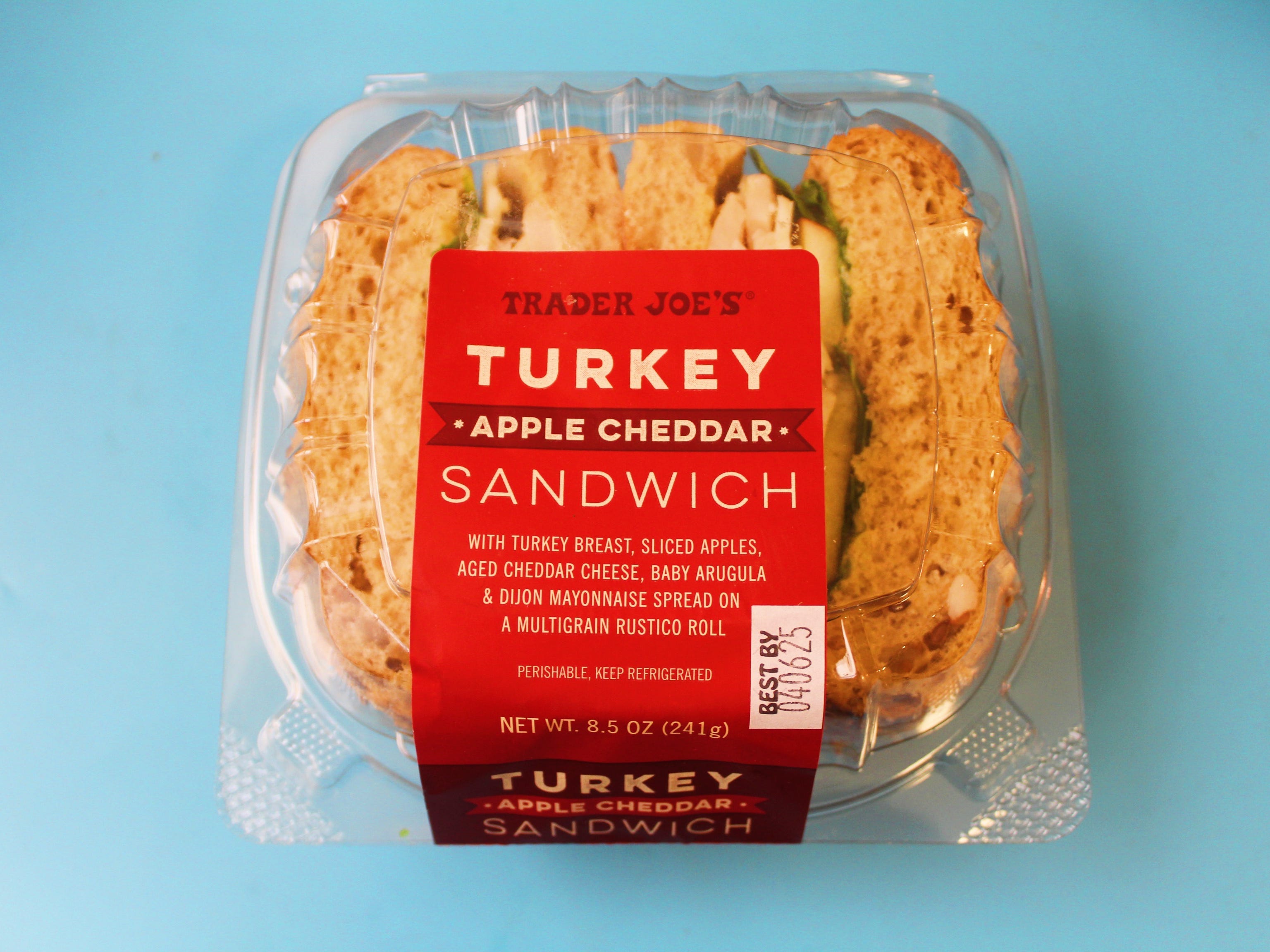 trader joe's turkey apple cheddar sandwich
