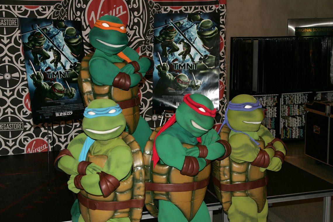 The Prolific Sitcom Producer Who Wrote the Theme to ‘Teenage Mutant Ninja Turtles’