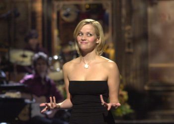 Reese Witherspoon Recalls Nightmare ‘SNL’ Hosting Experience