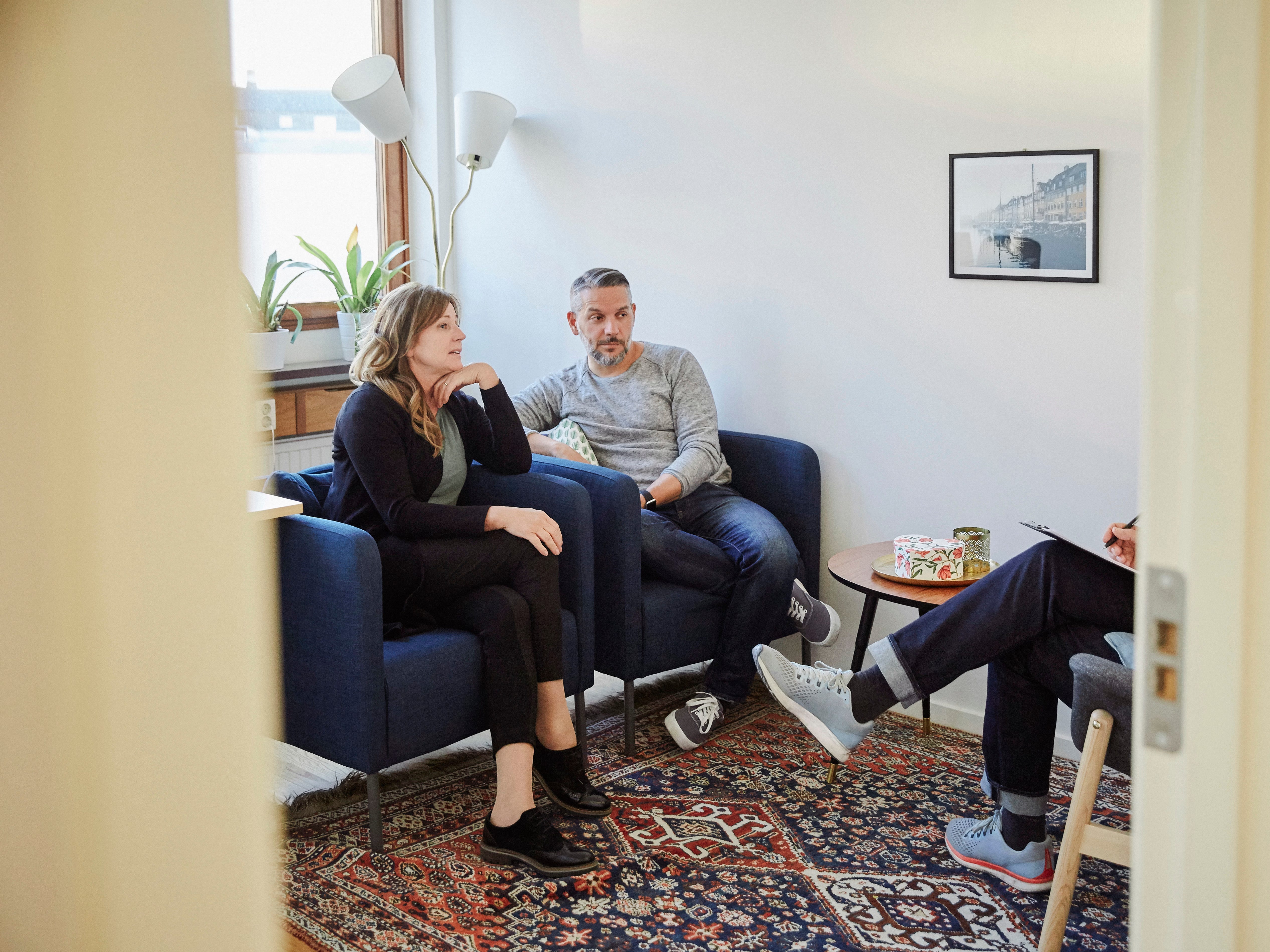 Couple in therapy.