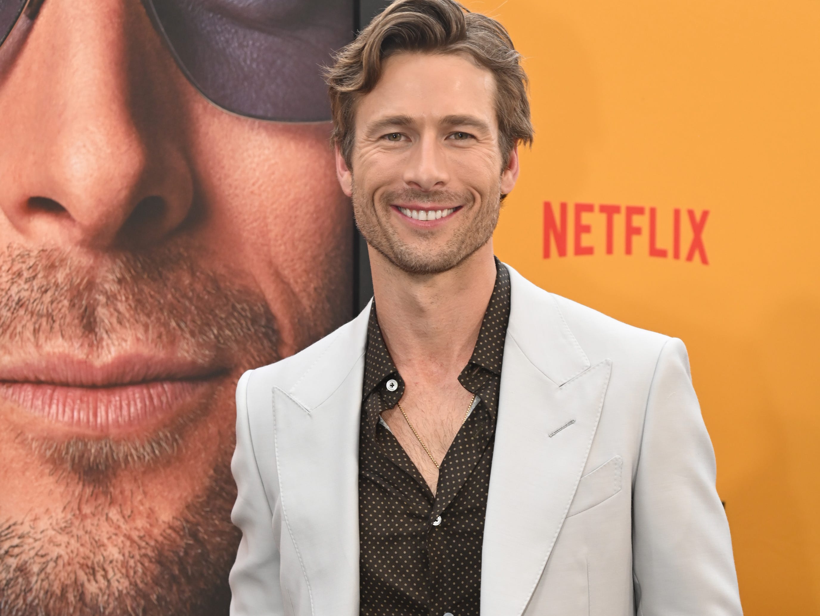 Glen Powell attends the premiere of Netflix's 