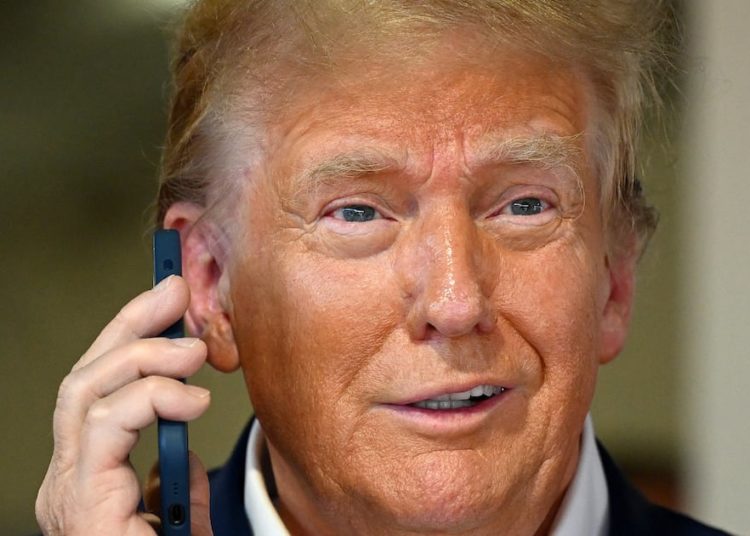 Trump Promises to Torture Disobedient GOP Senators With 3 A.M. Calls