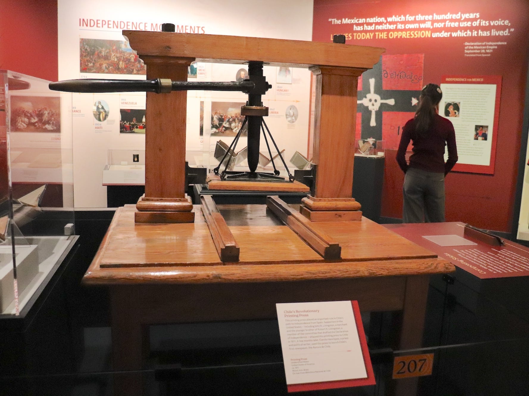 The Aurora de Chile printing press at the Museum of the American Revolution.
