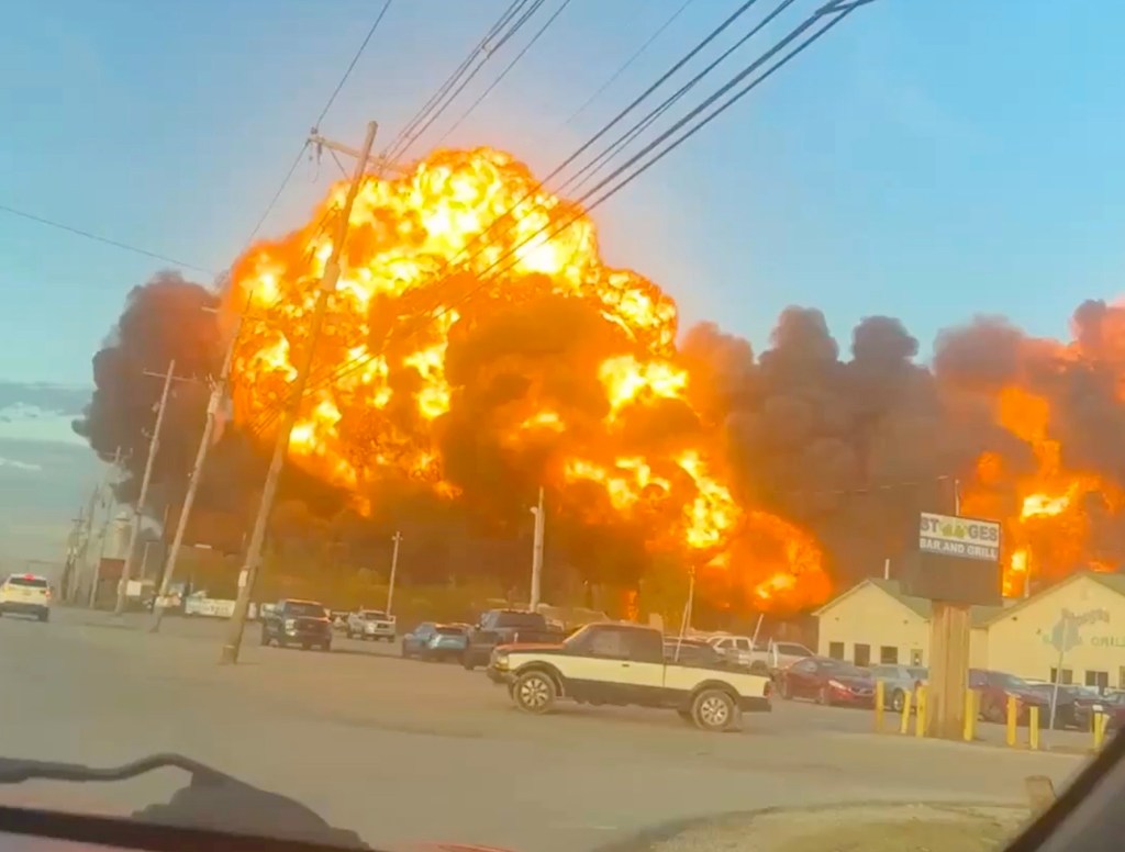 A terrifying fireball and thick plumes of smoke erupting after a cargo plane crashed in Louisville, Kentucky.