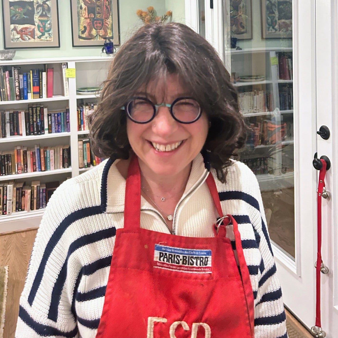 Elizabeth Davis in wig