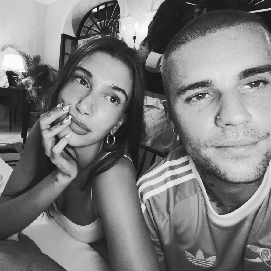 Hailey and Justin Bieber cozy up for a snap.