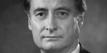 Edward Arrigoni, 91, Dies; His ‘Cop-Shot’ Charity Rewards Tipsters