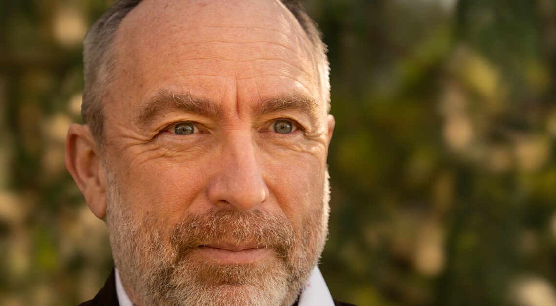 Wikipedia Co-founder Jimmy Wales on Rebuilding Trust Online and Off