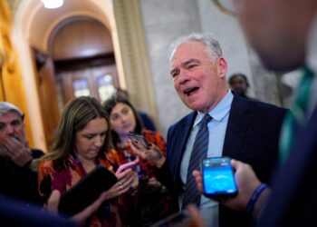 Democrats lose shutdown battle — as Trump, Republicans risk losing war