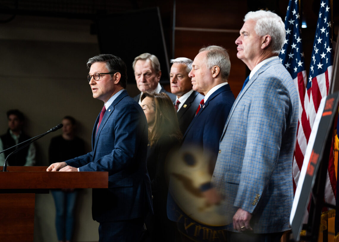 House to vote on reopening government after 7-week recess