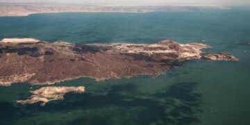 How Climate Change Can Lead to Earthquakes