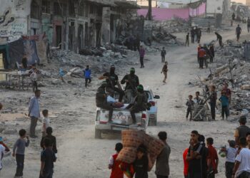 The fate of dozens of trapped Hamas fighters is hindering Trump’s Gaza plan