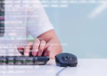 Kids Still Need to Learn to Code in the AI Era