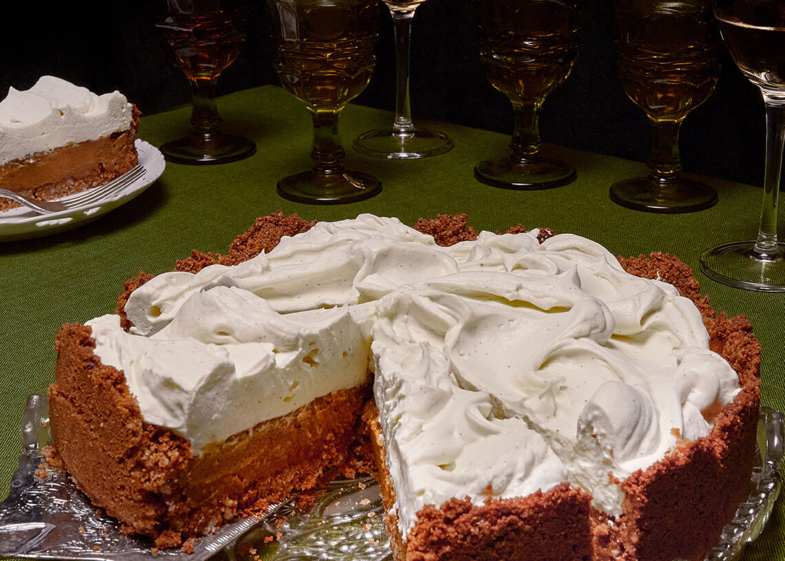 Our apple, pumpkin and cranberry pies let you have it all this Thanksgiving