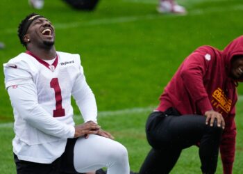 In between football, Commanders soak in cultural experience in Madrid