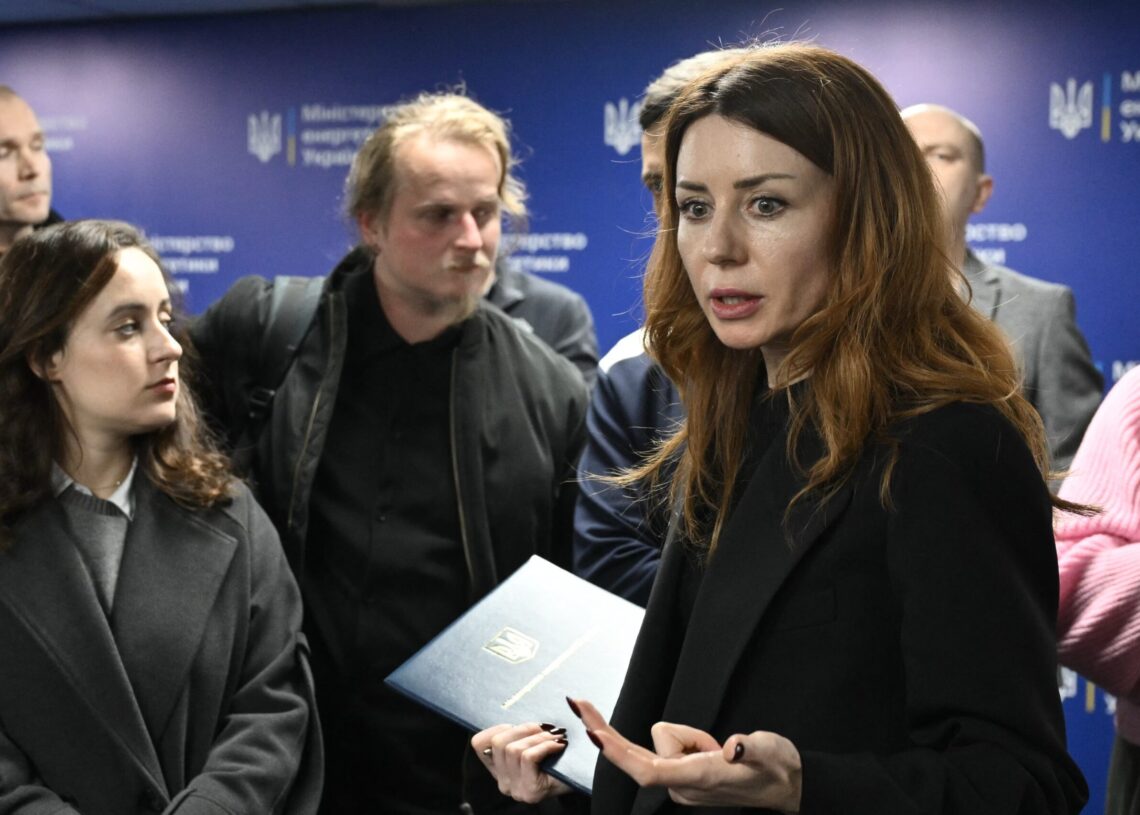 Corruption probe close to Zelensky stokes E.U. unease over Ukraine aid