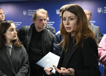 Corruption probe close to Zelensky stokes E.U. unease over Ukraine aid