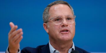 Longtime Walmart CEO Doug McMillon to retire