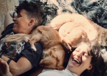 The Life-Affirming Story of Cancer, Poetry, and Love Behind Come See Me in the Good Light