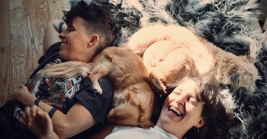 The Life-Affirming Story of Cancer, Poetry, and Love Behind Come See Me in the Good Light