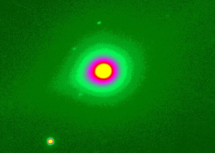 Harvard Astronomer Says Mysterious Interstellar Object May Be Blasting Its Thrusters to Get Away From Us as Fast as Possible