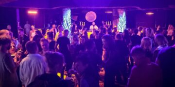 Around the World, From the Trenches to the Club, Youth Are in Revolt