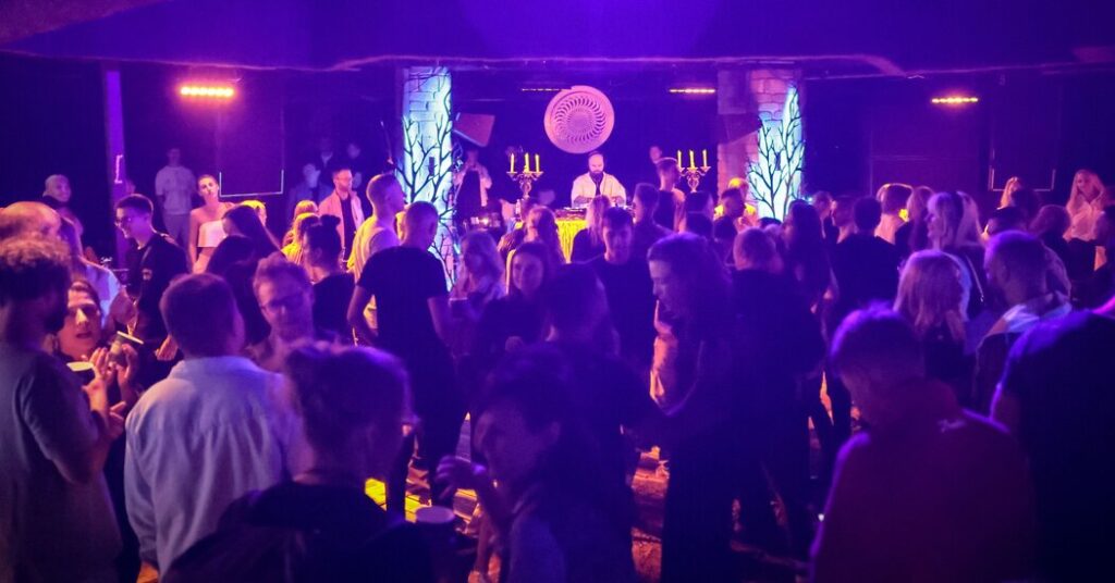 Around the World, From the Trenches to the Club, Youth Are in Revolt