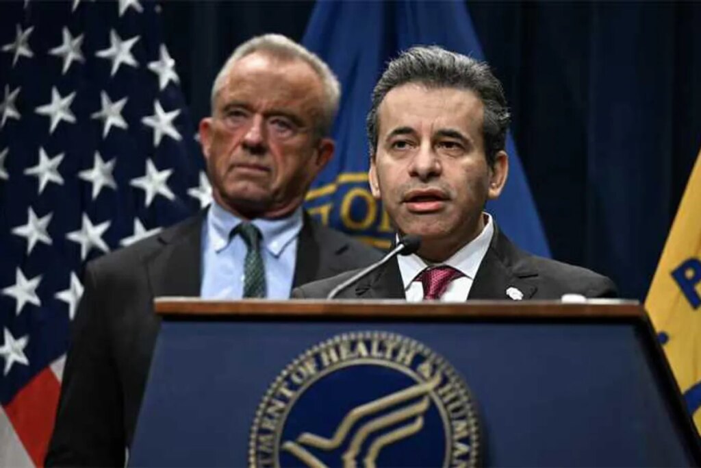 Trump’s FDA head fighting to retain power as infighting roils agency: report