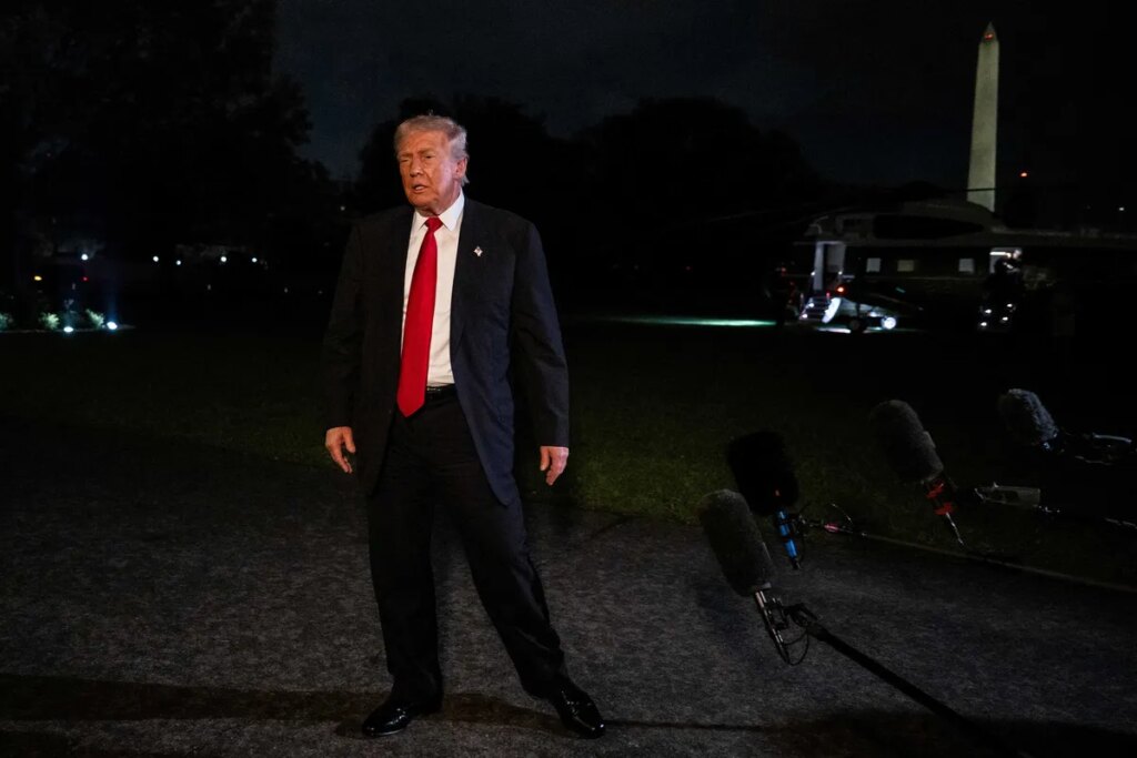 ‘Explosive as Watergate’ Dem lawmaker predicts the end of Trump as Epstein vote nears