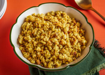 Stuffing mix, premade pie crust and more Thanksgiving shortcuts we love