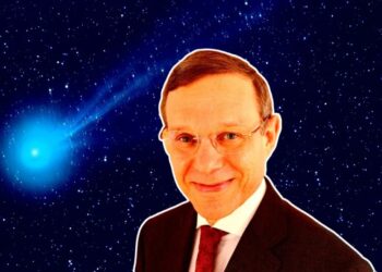 Harvard Scientist Suspicious About 3I/ATLAS’ Origins Fires Back at Critics