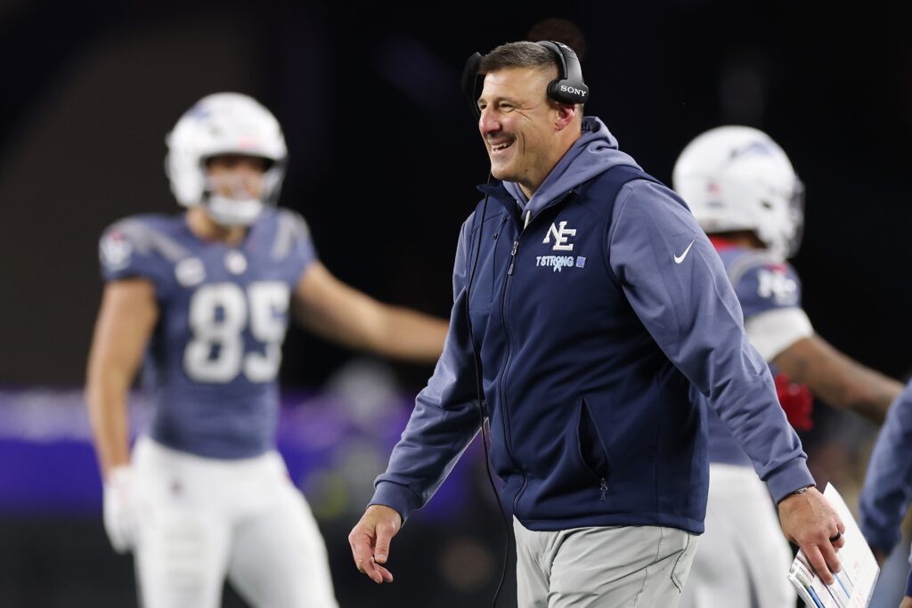 Don’t be fooled by the Patriots’ soft schedule. They’re legit.