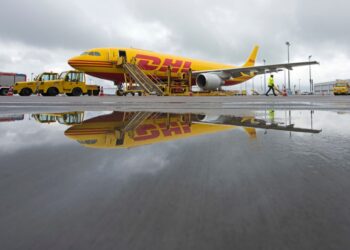 Russia, Europe fight for custody of operative linked to DHL bomb plot