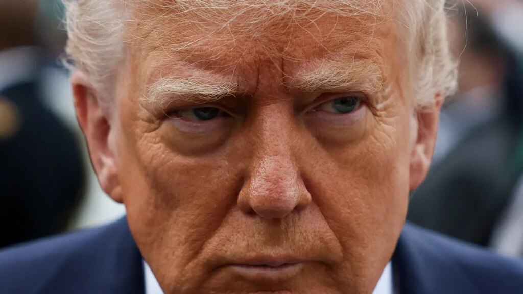 This White House disgrace makes no effort to conceal Trump’s sheer contempt