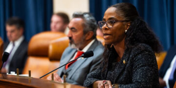 House Republicans move to censure Plaskett over text messages with Epstein