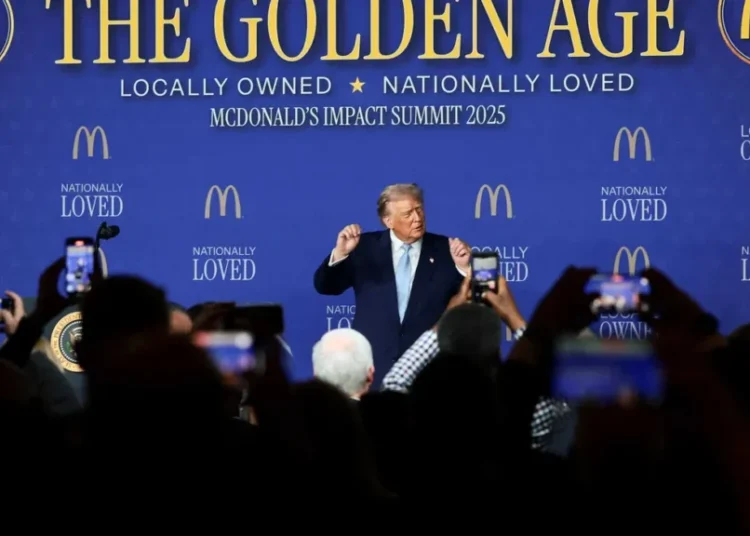 ‘He’s slipping badly’: Ex-conservative warns Trump speech proves severe mental decline