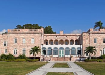 DeSantis’s makeover of ‘left-wing’ Florida college has been costly