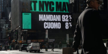 DraftKings, FanDuel split with gambling lobby, embrace prediction markets