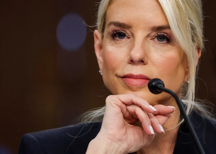 ‘Backfire’: Analysts highlight ‘threat’ that could force DOJ to comply with Epstein vote