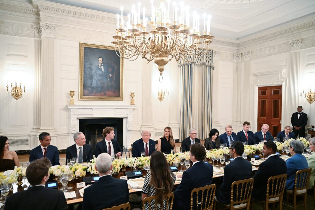 White House drafts order directing Justice Department to sue states that pass AI regulations