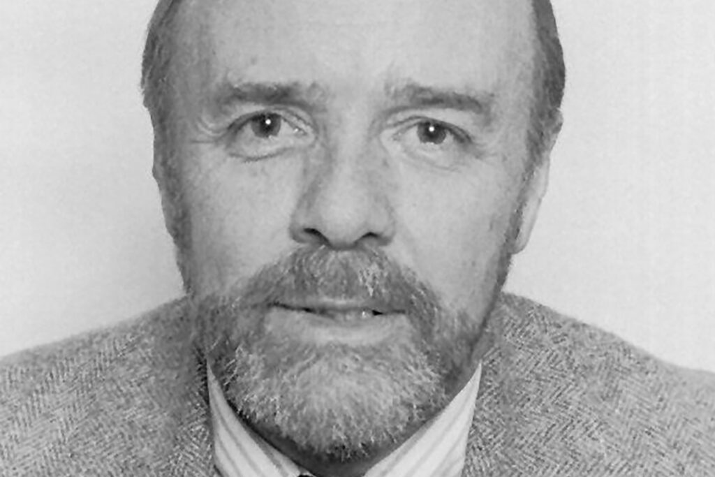 Paul W. Valentine, who covered civil rights and unrest for The Post, dies at 90