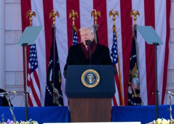 Trump: Democrats ‘traitors’ for telling military not to follow unlawful orders