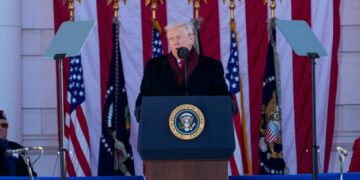 Trump: Democrats ‘traitors’ for telling military not to follow unlawful orders