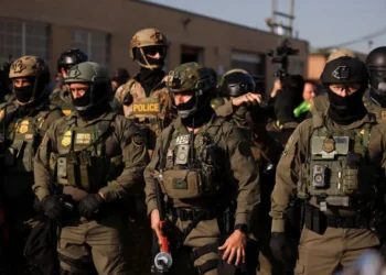 DOJ drops charges against Chicago woman shot by Border Patrol