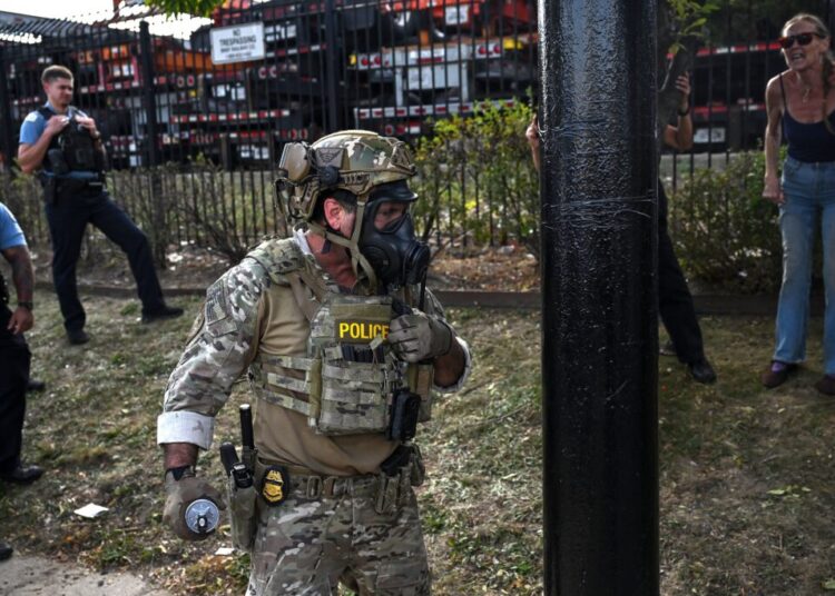 Prosecutors move to drop charges against Chicago woman shot by Border Patrol